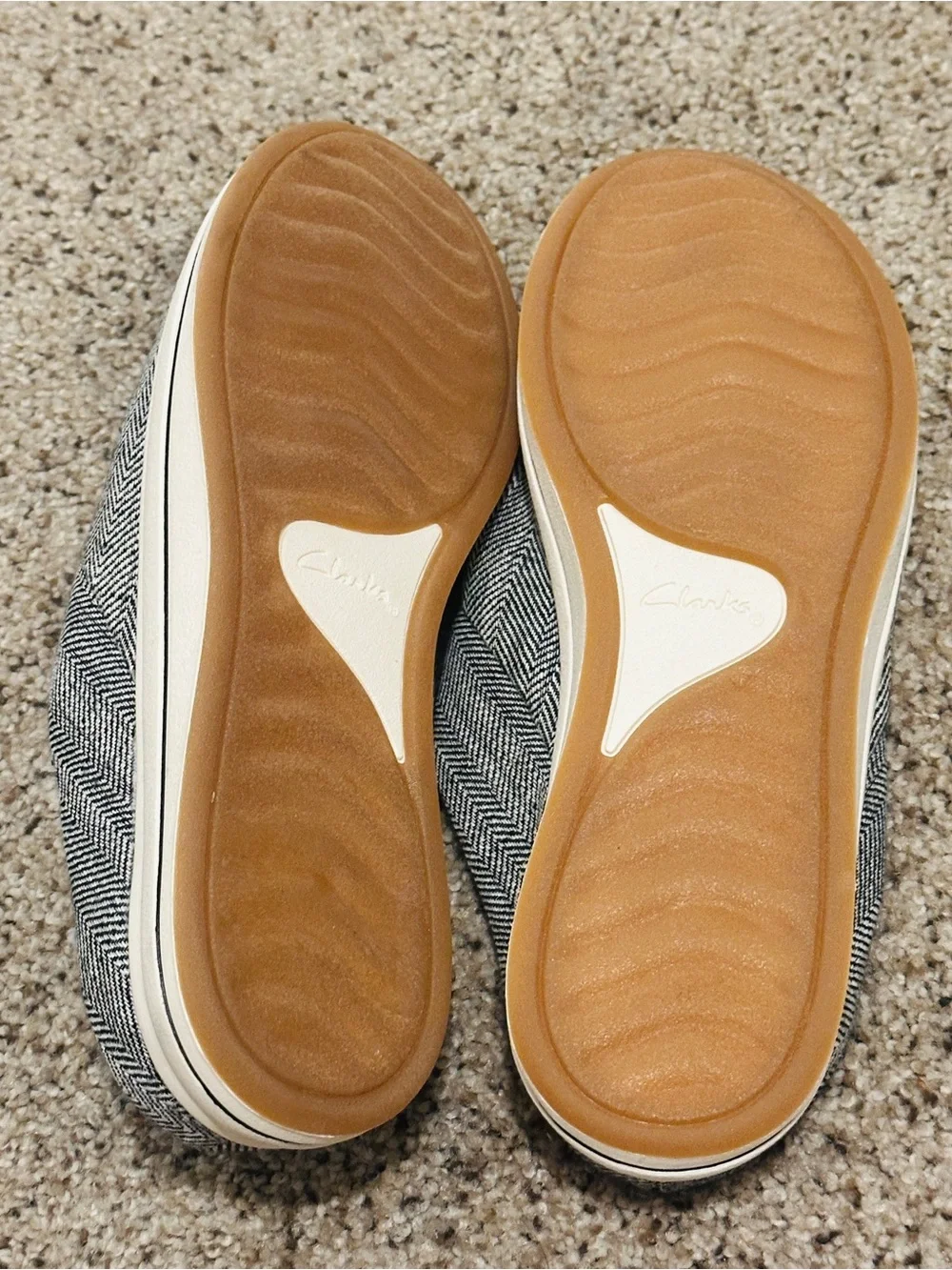 Cloudsteppers by Clarks Men's Black & White Herringbone Slip-On Loafers